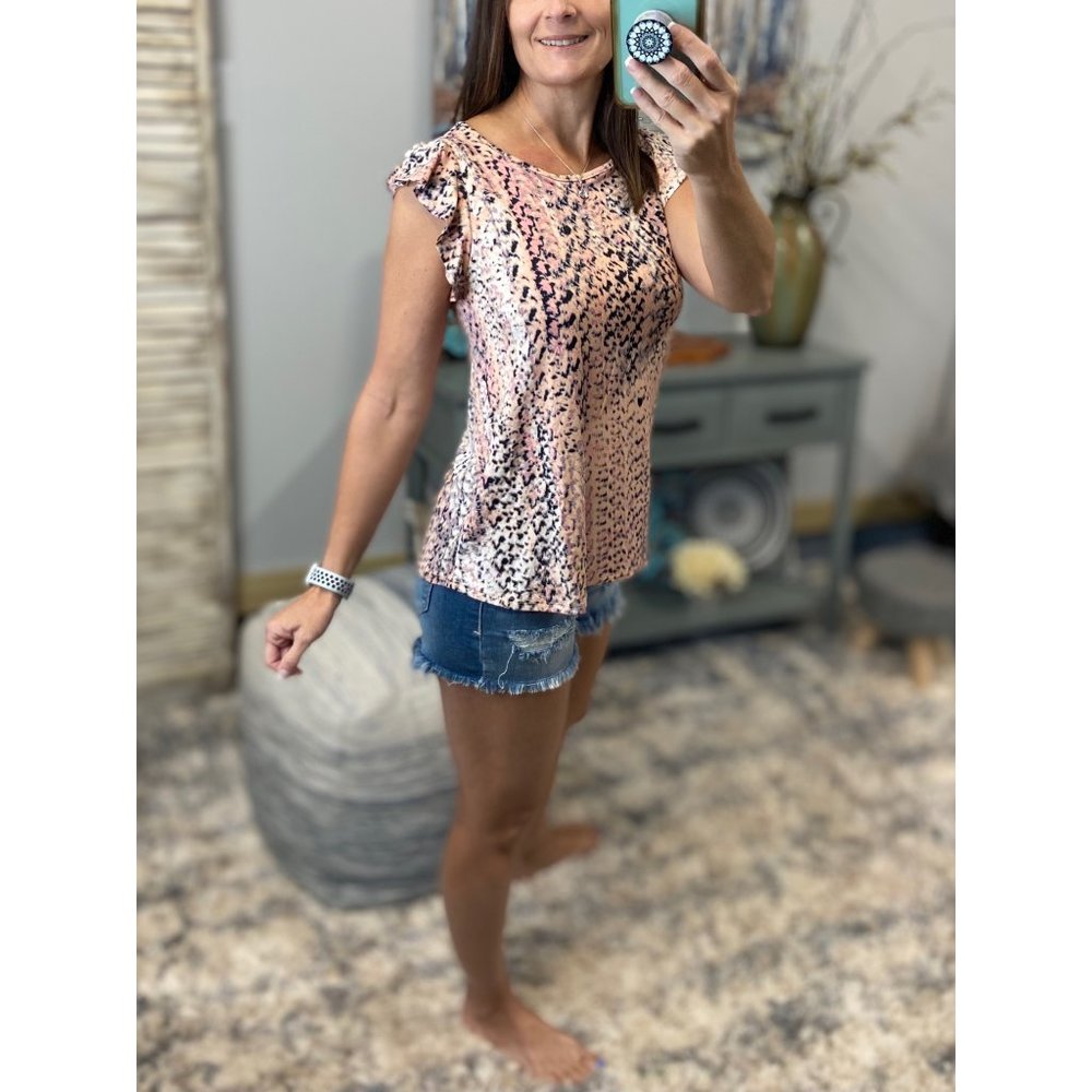 ❤️‍🔥NEW Snake Print Short Flutter Sleeve Round Neck Top Pink Black 4321 - Picture 4 of 9